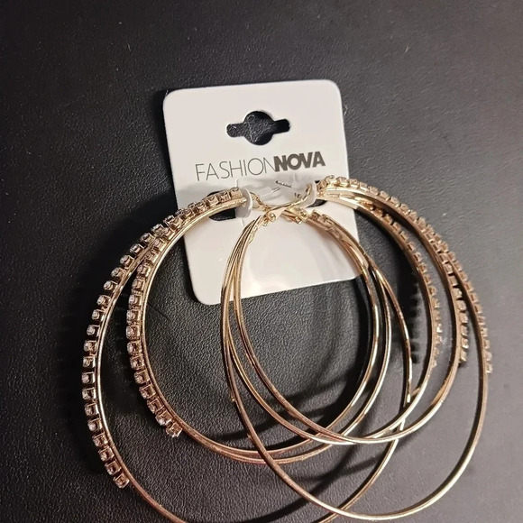 NWT Assorted earrings, KATE SPADE, FASHION NOVA, LULUS, BAUBLEBAR, AKIRA & MORE - Picture 5 of 7